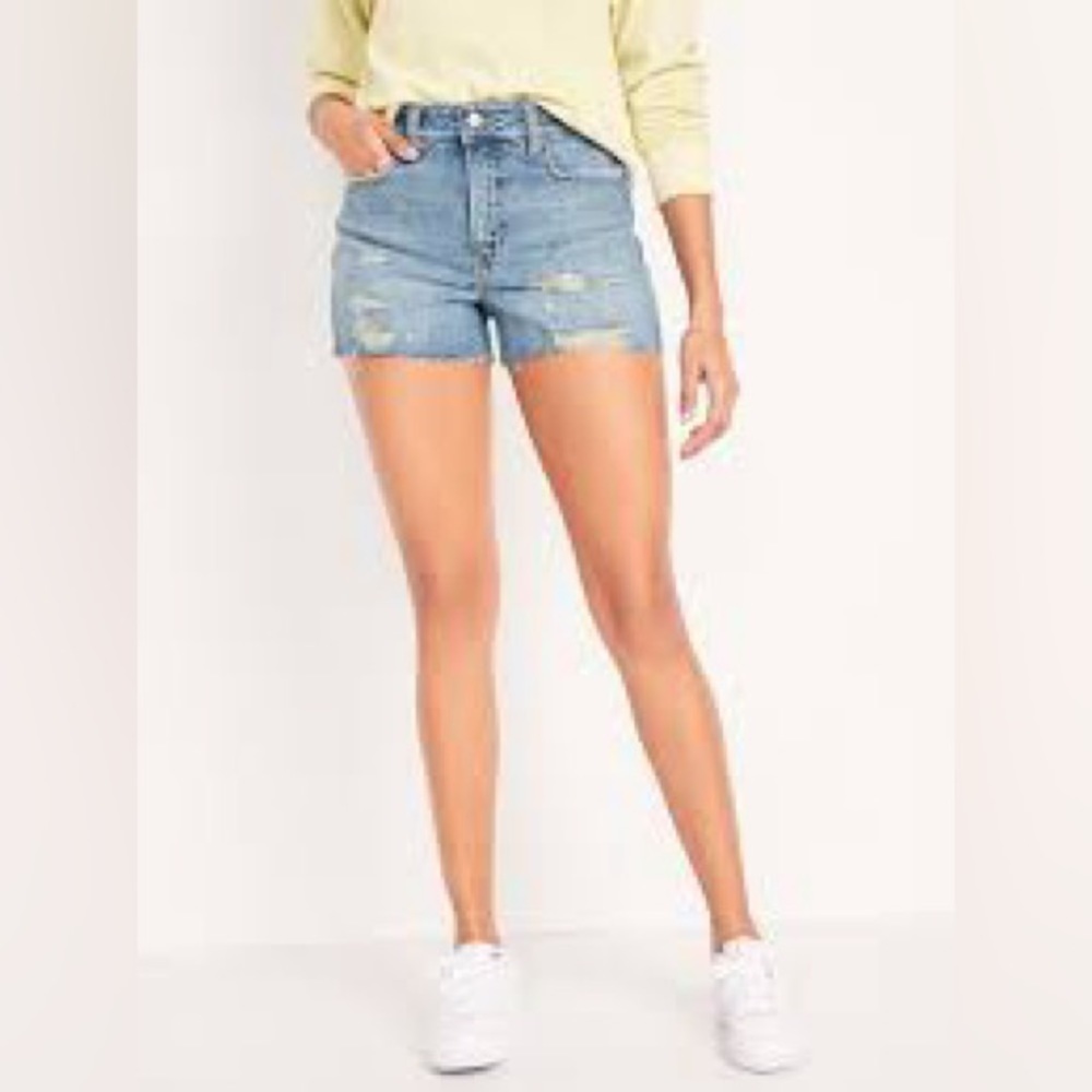 Old Navy High Rise OG Straight Cutoff Denim Shorts Size 14 - Picture 1 of 7